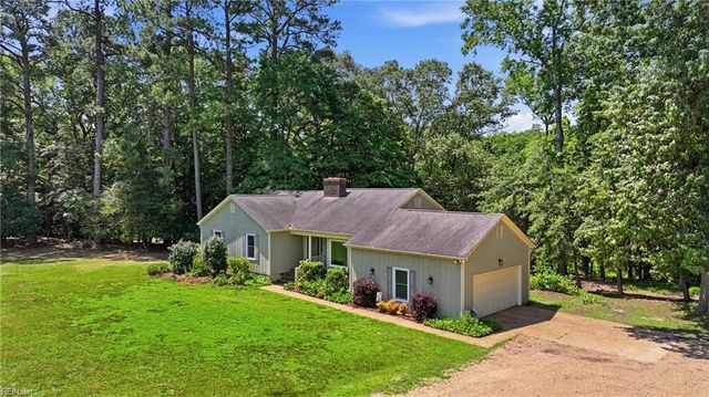 16 Dashiell DR, Smithfield, VA 23430