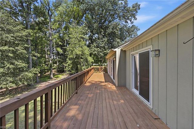 16 Dashiell DR, Smithfield, VA 23430