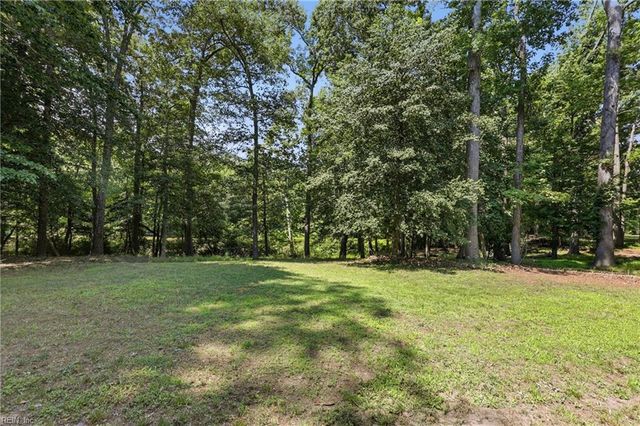 16 Dashiell DR, Smithfield, VA 23430