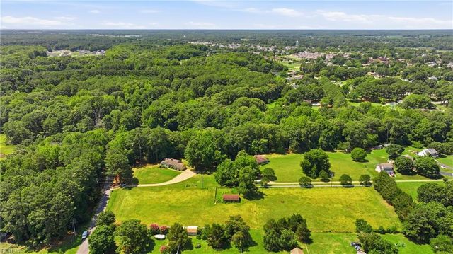 16 Dashiell DR, Smithfield, VA 23430