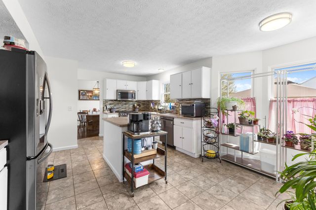 124 Millcroft Place, Delaware, OH 43015