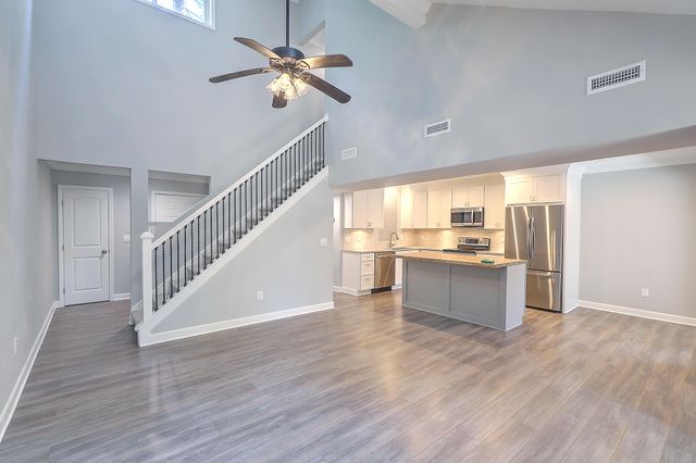 7 Rudwick Circle, Goose Creek, SC 29445