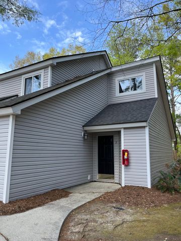 7 Rudwick Circle, Goose Creek, SC 29445