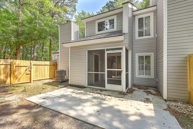 7 Rudwick Circle, Goose Creek, SC 29445