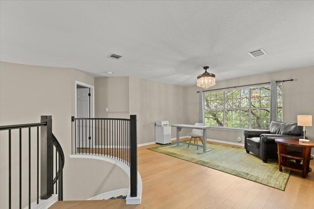 10910 Chestnut Ridge RD, Austin, TX 78726