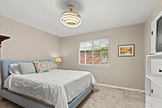 10910 Chestnut Ridge RD, Austin, TX 78726