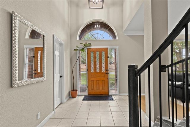 10910 Chestnut Ridge RD, Austin, TX 78726