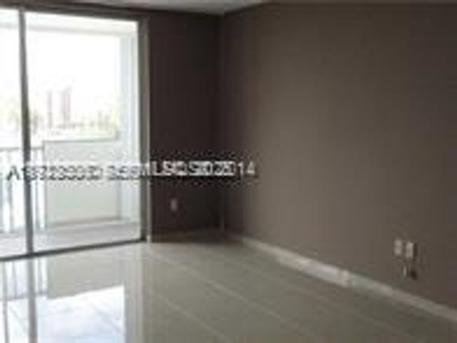 16410 Miami Dr 504, North Miami Beach, FL 33162