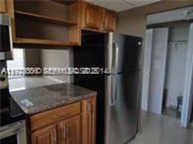 16410 Miami Dr 504, North Miami Beach, FL 33162