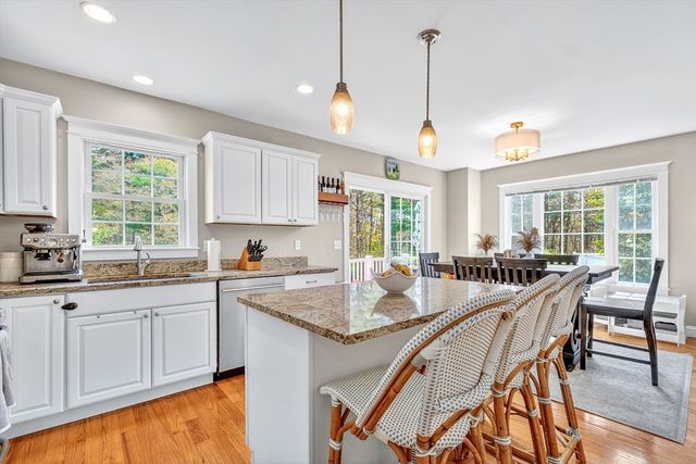 96 Turtle Brook Road 18-3, Canton, MA 02021