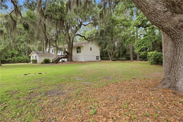 72 Marsh Oak Drive, Brunswick, GA 31525