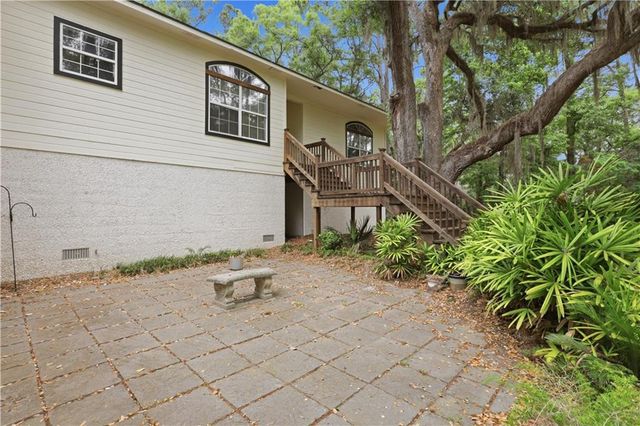 72 Marsh Oak Drive, Brunswick, GA 31525