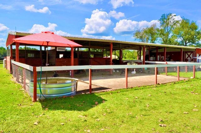 11150 W HIGHWAY 40, Ocala, FL 34482