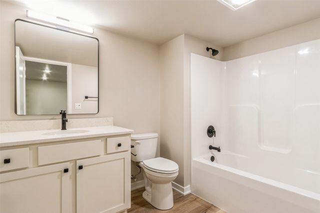 745 Chamberlin Lane, North Liberty, IA 52317