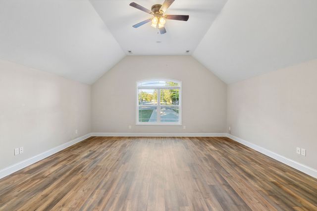 3047 Gracie Ann Dr, Greenbrier, TN 37073
