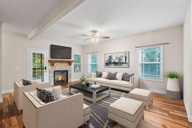 3047 Gracie Ann Dr, Greenbrier, TN 37073