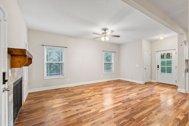 3047 Gracie Ann Dr, Greenbrier, TN 37073
