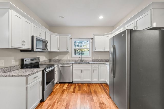 3047 Gracie Ann Dr, Greenbrier, TN 37073