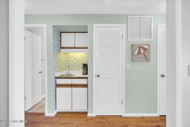 2112 Surfrider Court, Kure Beach, NC 28449