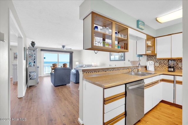 2112 Surfrider Court, Kure Beach, NC 28449