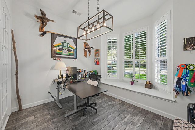 55 S Bethany Bend Circle, Spring, TX 77382