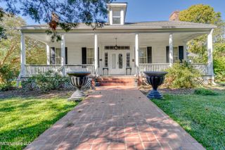 203 Pearl Street, Brandon, MS 39042