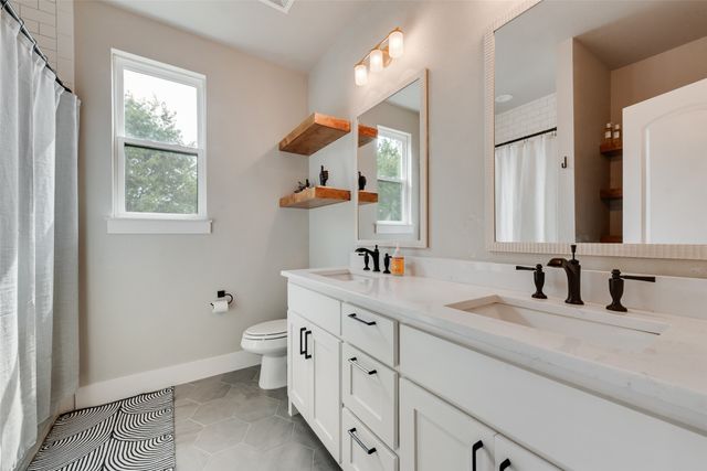 301 Sharla Smelley Road, Weatherford, TX 76088
