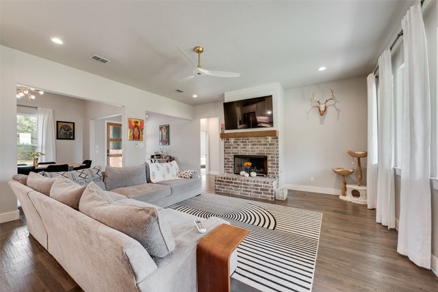 301 Sharla Smelley Road, Weatherford, TX 76088