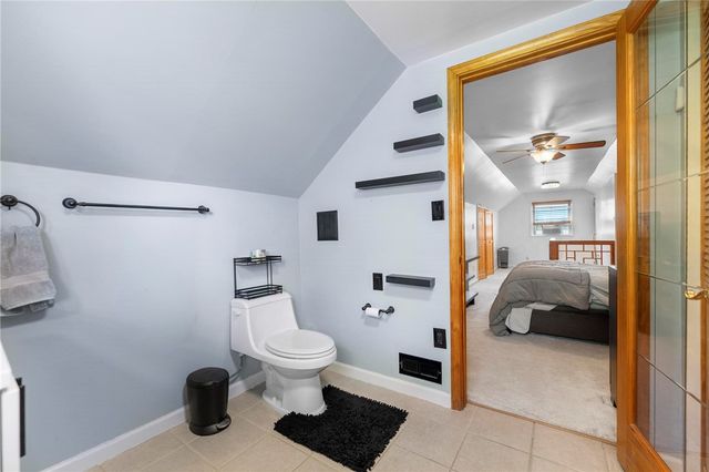 424 Bower Hill Rd., Mt Lebanon, PA 15228