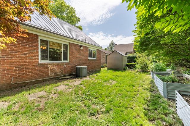 424 Bower Hill Rd., Mt Lebanon, PA 15228