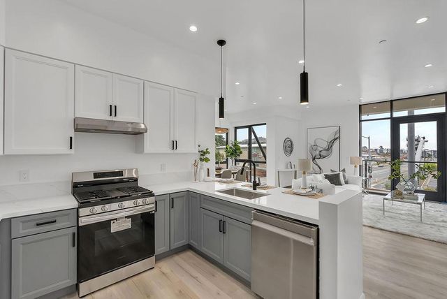 889 McLellan Drive 210, South San Francisco, CA 94080