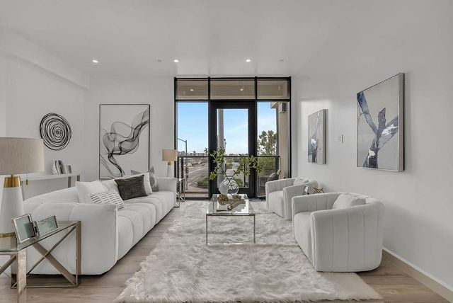 889 McLellan Drive 210, South San Francisco, CA 94080