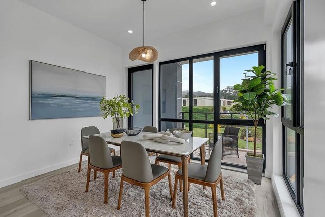 889 McLellan Drive 210, South San Francisco, CA 94080