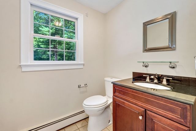 8 Saddle Way, Walpole, MA 02081