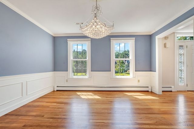 8 Saddle Way, Walpole, MA 02081