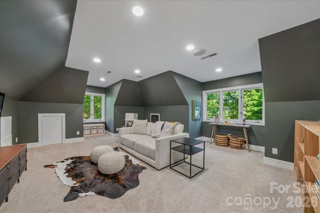 5631 Colony Road, Charlotte, NC 28226