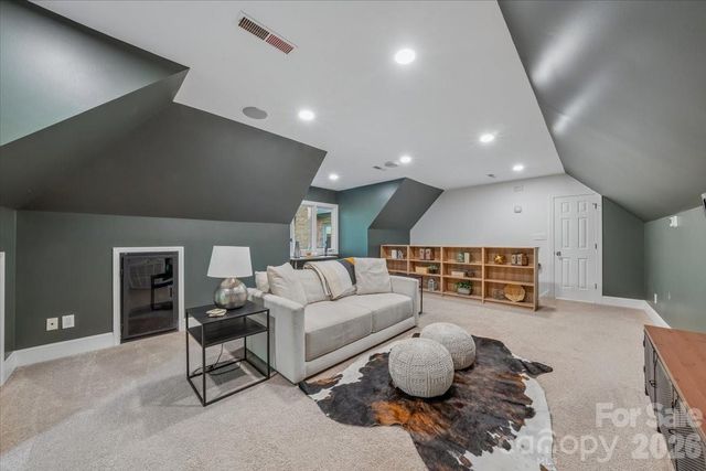 5631 Colony Road, Charlotte, NC 28226