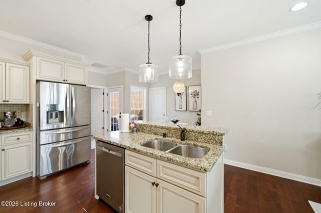 1025 Classic Way, Louisville, KY 40245