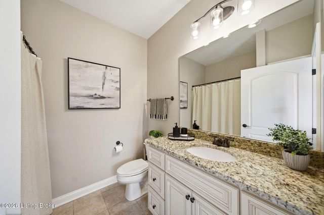 1025 Classic Way, Louisville, KY 40245