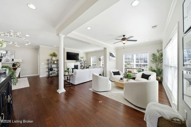 1025 Classic Way, Louisville, KY 40245