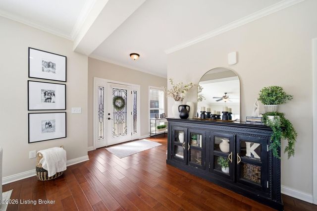 1025 Classic Way, Louisville, KY 40245