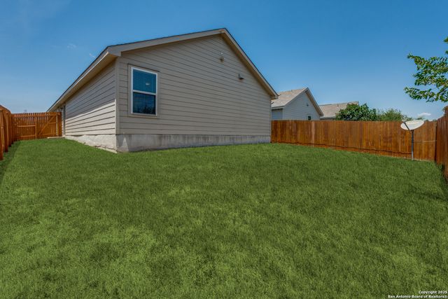 5102 Everett Loop, Converse, TX 78109