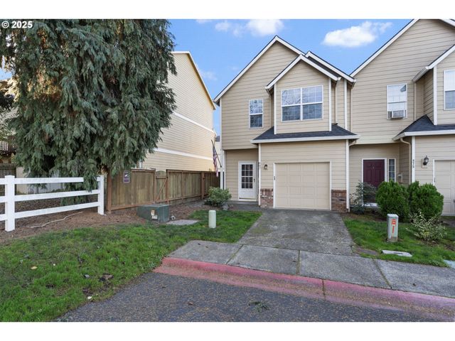 887 Sw 198TH Pl, Beaverton, OR 97003
