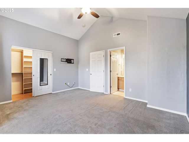 887 Sw 198TH Pl, Beaverton, OR 97003