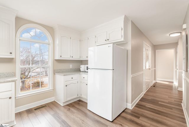 108 Brooke Lee Circle, Taylors, SC 29687