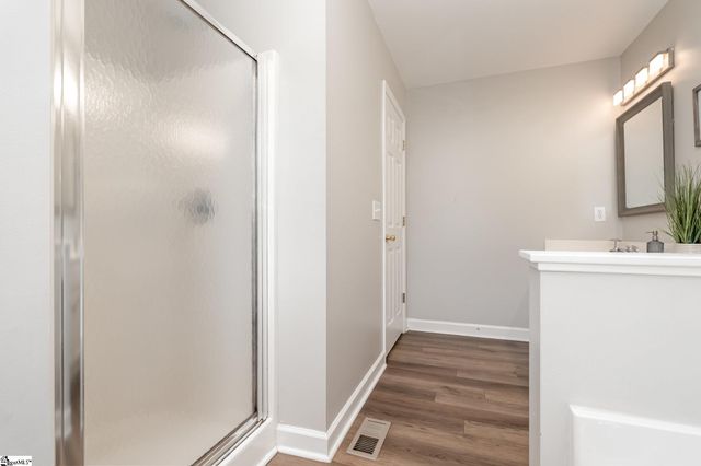 108 Brooke Lee Circle, Taylors, SC 29687