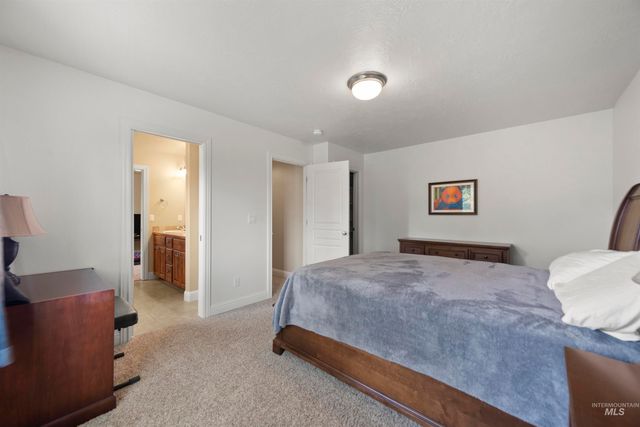 2698 W Torana Dr, Meridian, ID 83646