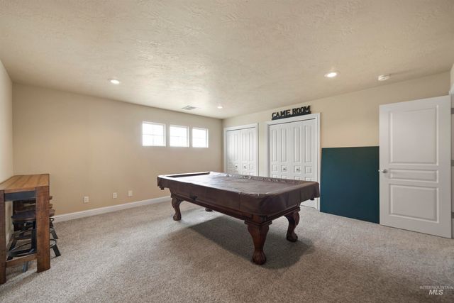 2698 W Torana Dr, Meridian, ID 83646