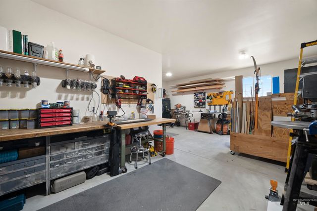 2698 W Torana Dr, Meridian, ID 83646