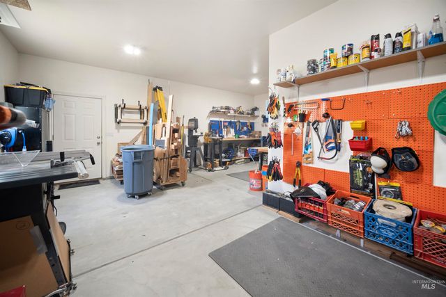 2698 W Torana Dr, Meridian, ID 83646